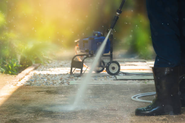 Best Gas Station Cleaning  in Campton Hls, IL